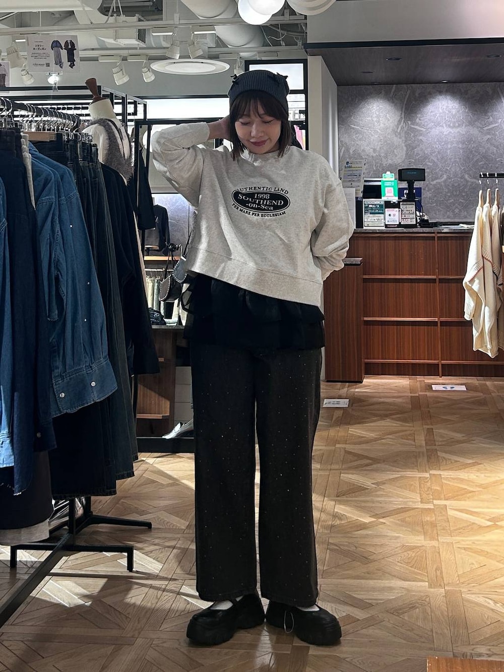 LOWRYS FARM（ローリーズファーム）の「スソレイヤードタンク
