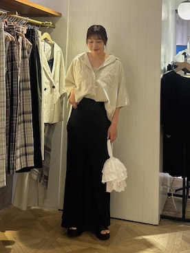 「LOWRYS FARM（ローリーズファーム）のストレッチサテンスカート　 290120（スカート、ブラック系）」を使った、marina  さん（レディース・162cm）の夏コーディネート