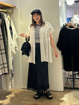 「LOWRYS FARM（ローリーズファーム）のカンドウフィットＫｎｉｔサンダル 637889（サンダル、ブラック系）」を使った、marina  さん（レディース・162cm）の夏コーディネート