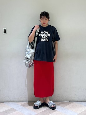 「アイテム（バックパック/リュック、シルバー系）」を使った、marina  さん（レディース・160cm）の春コーディネート