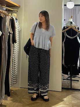 「LOWRYS FARM（ローリーズファーム）のカンドウフィットバンドサンダル 637892（サンダル、ホワイト系）」を使った、marina  さん（レディース・162cm）の夏コーディネート
