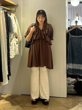 「LOWRYS FARM（ローリーズファーム）のカンドウフィットＫｎｉｔサンダル 637889（サンダル、ブラック系）」を使った、marina  さん（レディース・162cm）の夏コーディネート