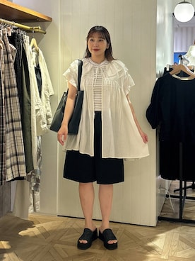 「LOWRYS FARM（ローリーズファーム）のフライスチビＴＥＥ 637055（Tシャツ/カットソー、ホワイト系）」を使った、marina  さん（レディース・162cm）の夏コーディネート