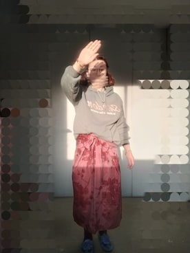 「Handmade（ハンドメイド）のアイテム（スカート、ピンク系）」を使った、えまさん（レディース・160cm）の春コーディネート