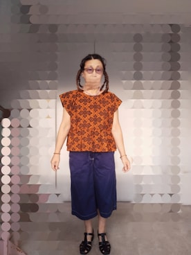「しまむら（シマムラ）のアイテム（サンダル、ブラック系）」を使った、えまさん（レディース・160cm）の秋コーディネート