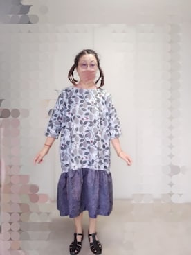「しまむら（シマムラ）のアイテム（サンダル、ブラック系）」を使った、えまさん（レディース・160cm）の秋コーディネート