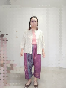 「GU（ジーユー）のアイテム（バレエシューズ、ピンク系）」を使った、えまさん（レディース・160cm）の秋コーディネート