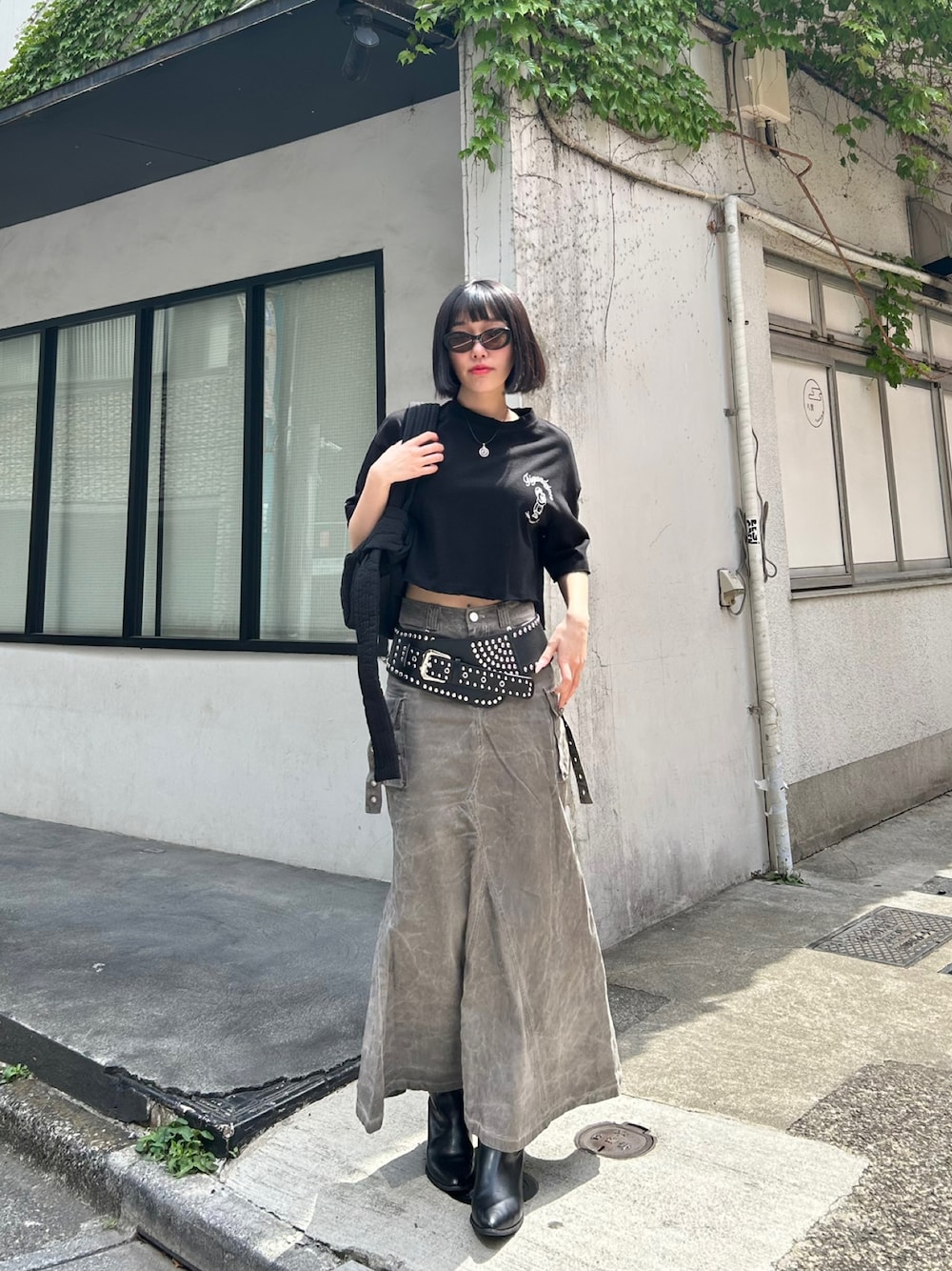 「くまさん、FIG&VIPER、figandviper、フィグアンドヴァイパー(FIG&VIPER)、ootd」｜「FIG&VIPERのBear MID T（Tシャツ/カットソー、ブラック系）」を使った、FIG&VIPER_NOZOHAさん（レディース・165cm）の春コーディネートの1枚目の写真