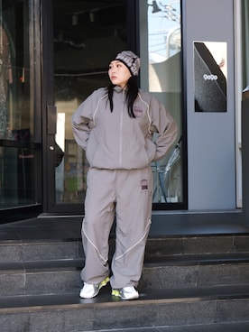 「ラフコーデ」｜「アイテム（ナイロンジャケット）」を使った、sayaさん（レディース・157cm）の冬コーディネート