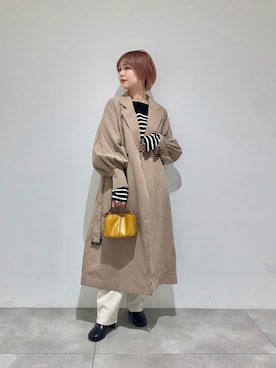 「マスタード」｜「アイテム（トレンチコート）」を使った、beeeさん（レディース・156cm）の秋コーディネート