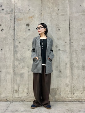 「アイテム（テーラードジャケット、ブラック系）」を使った、beeeさん（レディース・155cm）の秋コーディネート