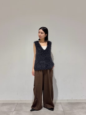 「SENSE OF PLACE by URBAN RESEARCH（センスオブプレイスバイアーバンリサーチ）のサイドタックカーブパンツ（その他パンツ、ブラウン系）」を使った、beeeさん（レディース・155cm）の夏コーディネート