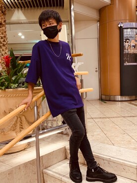 デニムパンツを使った 黒靴 の人気ファッションコーディネート Wear