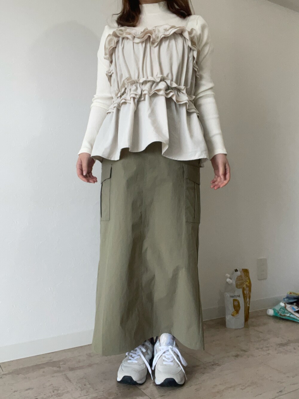 「Te chichiのアイテム（その他トップス、ホワイト系）」を使った、Chicoさん（レディース・152cm）の秋コーディネートの1枚目の写真