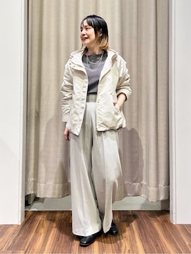 「grove（グローブ）の【名品アウター/3WAY・はっ水】ボアライナー付マウンテンパーカ（ブルゾン、ホワイト系）」を使った、kanakoさん（レディース・160cm）の秋コーディネート