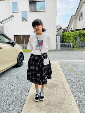 「アイテム（スカート）」を使った、emi_mitoさん（キッズ・143cm）の秋コーディネート