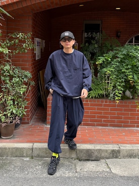 「EKAL（エカル）のDOT AIR LONG-SLEEVE PULLOVER（Tシャツ/カットソー、ブルー系）」を使った、isamuさん（メンズ・168cm）の春コーディネート