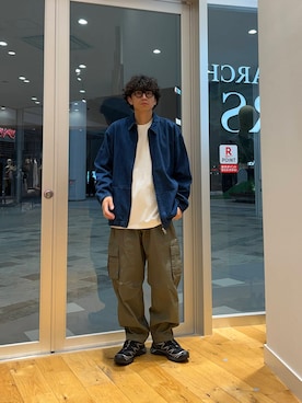 「PENNEYS（ぺニーズ）の『別注』PENNEYS×DOORS　THE FOX 天竺 Long-Sleeve T-Shirts（Tシャツ/カットソー）」を使った、isamuさん（メンズ・168cm）の秋コーディネート