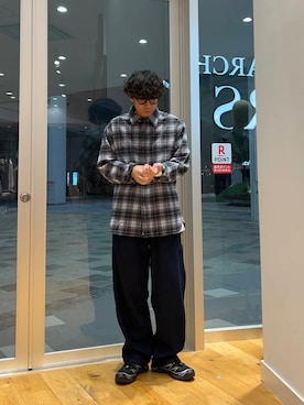 「PENNEYS（ぺニーズ）の『別注』PENNEYS×DOORS　THE FOX 天竺 Long-Sleeve T-Shirts（Tシャツ/カットソー）」を使った、isamuさん（メンズ・168cm）の秋コーディネート