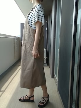 「スポサン」｜「アイテム（ジャンパースカート）」を使った、りりぃさん（レディース・168cm）の夏コーディネート