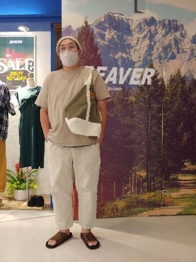「MANASTASH（マナスタッシュ）のアイテム（バッグ）」を使った、日下部氏さん（メンズ・180cm）の夏コーディネート