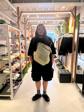 「and wander（アンドワンダー）のアイテム」を使った、日下部氏さん（メンズ・180cm）の夏コーディネート