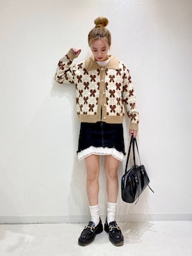 「H&M（エイチ・アンド・エム）のアイテム（ローファー）」を使った、i_am_otomeさん（レディース・153cm）の冬コーディネート
