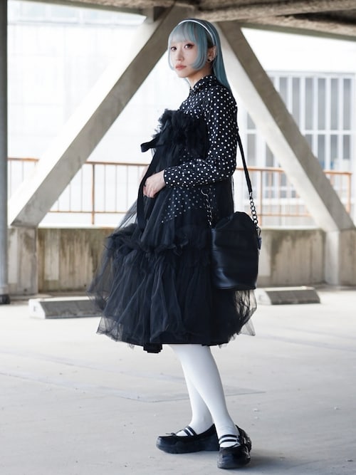 VIVIANOのアイテムを使った「チュールスカート」の人気ファッション