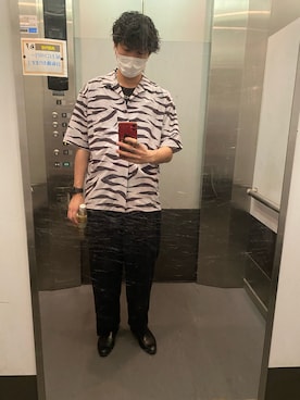 「CHAMULA（チャムラ）のアイテム（シューズ）」を使った、ダニエルさん（メンズ・174cm）の夏コーディネート