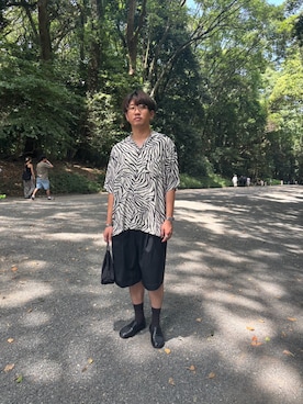 「COMOLI（コモリ）のアイテム（シャツ/ブラウス、ホワイト系）」を使った、jyunichiさん（メンズ・177cm）の夏コーディネート