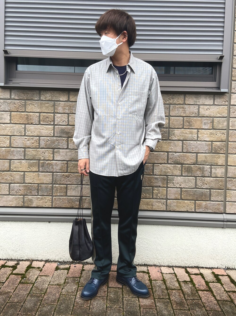「だから秋服が好き、おしゃれさんと繋がりたい、オーバーサイズ、AURALEE、Needls、jm.weston、Maison Margiela、パールネックレス、HERGO、いいね、save、フォローお願いします🤑」｜「Needlesのアイテム（パンツ、グリーン系）」を使った、jyunichiさん（メンズ・177cm）の秋コーディネートの1枚目の写真