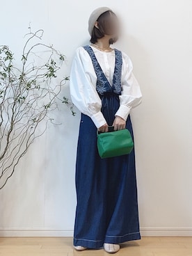 「URBAN RESEARCH Sonny Label（アーバンリサーチサニーレーベル）のアイテム（サロペット/オーバーオール）」を使った、mikaさん（レディース・155cm）の秋コーディネート
