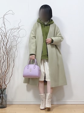「コーデュロイパンツ」｜「アイテム（ノーカラーコート）」を使った、mikaさん（レディース・155cm）の冬コーディネート