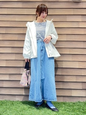 「SHOO・LA・RUE（シューラルー）の【防花粉/高レビュー】きれいもかっこいいも叶える 欲張りマウンテンパーカ（ブルゾン、ホワイト系）」を使った、himiさん（レディース・160cm）の冬コーディネート