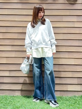 「SHOO・LA・RUE（シューラルー）のMIX調 シンプルラグランスウェット（スウェット、グレー系）」を使った、himiさん（レディース・160cm）の春コーディネート