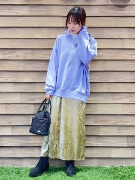 「アイテム（スウェット、パープル系）」を使った、himiさん（レディース・160cm）の秋コーディネート