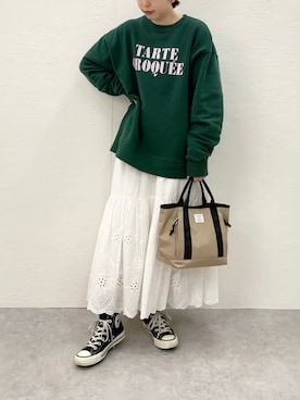 「ほめられ本命コーデ」｜「アイテム（スウェット）」を使った、nanbaさん（レディース・156cm）の冬コーディネート