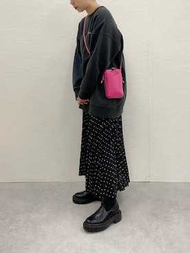 「JEANASIS（ジーナシス）のアイテム（スウェット）」を使った、nanbaさん（レディース・156cm）の冬コーディネート