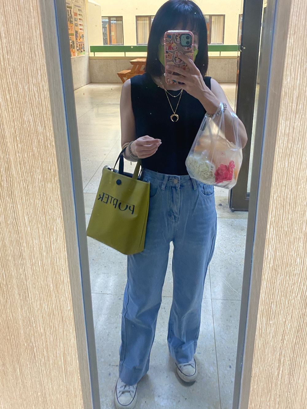 「mooncatのアイテム（ニット/セーター、ブラック系）」を使った、🥝Kiwie🥝さん（レディース・149cm）の秋コーディネートの1枚目の写真