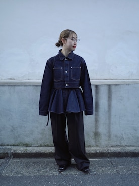 「アイテム（デニムジャケット）」を使った、SAKI KAWAMOTOさん（レディース・152cm）の冬コーディネート