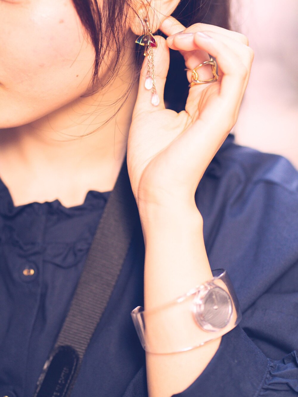 「ISSEY MIYAKEのISSEY MIYAKE WATCH / "O by TOKUJIN YOSHIOKA" リストウォッチ（アナログ腕時計、グレー系）」を使った、名前さん（レディース・150cm）の秋コーディネートの1枚目の写真