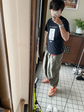 「FLAGSTUFF（フラグスタフ）のアイテム（トップス）」を使った、 3708knさん（メンズ・173cm）の秋コーディネート