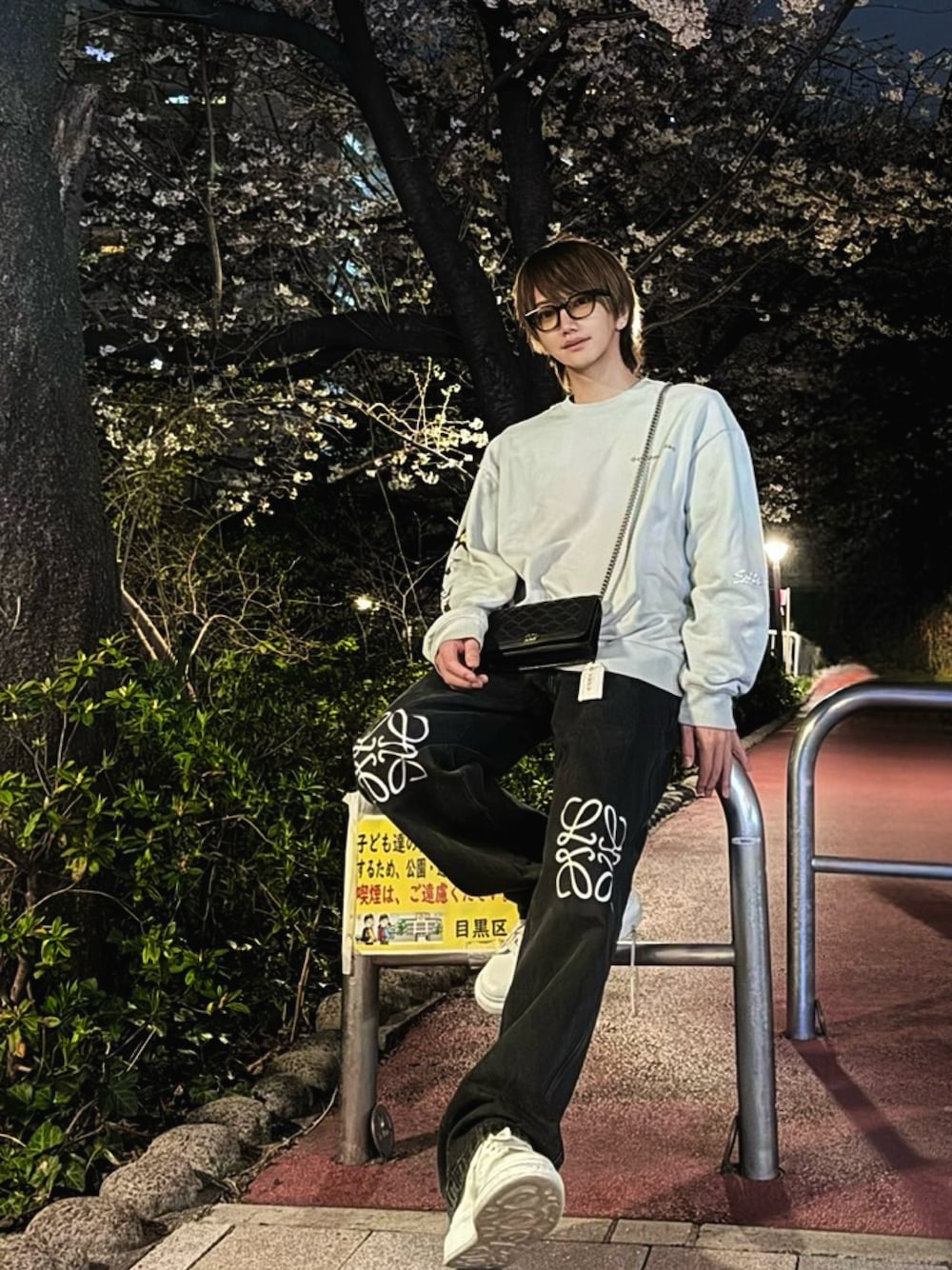 CHROME HEARTSのスウェット（グレー系）を使った人気ファッション