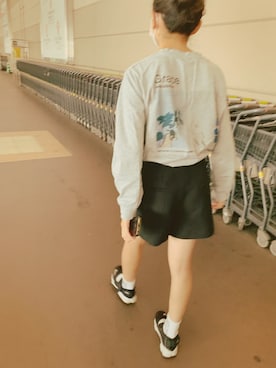 「allolun.（オールオルン）のアイテム」を使った、micooさん（キッズ・147cm）の秋コーディネート