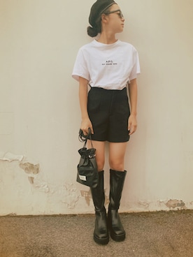 「A.P.C.（アーペーセー）のT-SHIRT PETITE RUE MADAME H（Tシャツ/カットソー、ホワイト系）」を使った、micooさん（レディース・150cm）の秋コーディネート