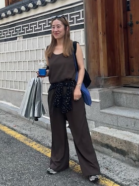 「Omekashi（オメカシ）のアイテム」を使った、IRIEさん（レディース・162cm）の秋コーディネート