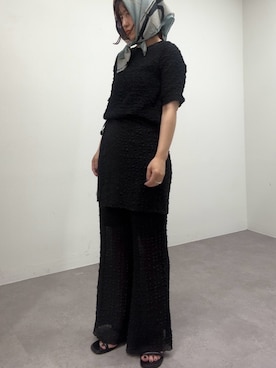 「Omekashi（オメカシ）のシャーリングプルオーバー（Tシャツ/カットソー、ブラック系）」を使った、IRIEさん（レディース・162cm）の春コーディネート