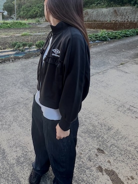 「UMBRO（アンブロ）のアイテム」を使った、あこさん（レディース・155cm）の秋コーディネート