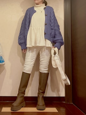 「アイテム（カーディガン/ボレロ、パープル系）」を使った、star.maammiyさん（レディース・155cm）の冬コーディネート
