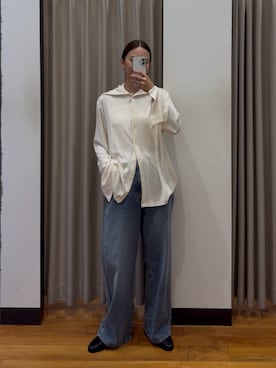 「アイテム（ローファー）」を使った、ちほさん（レディース・163cm）の秋コーディネート